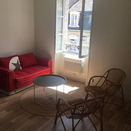Appartement Avec Parking Proche Cathedrale Bourges Exteriér fotografie