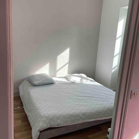 Appartement Avec Parking Proche Cathedrale Bourges Exteriér fotografie